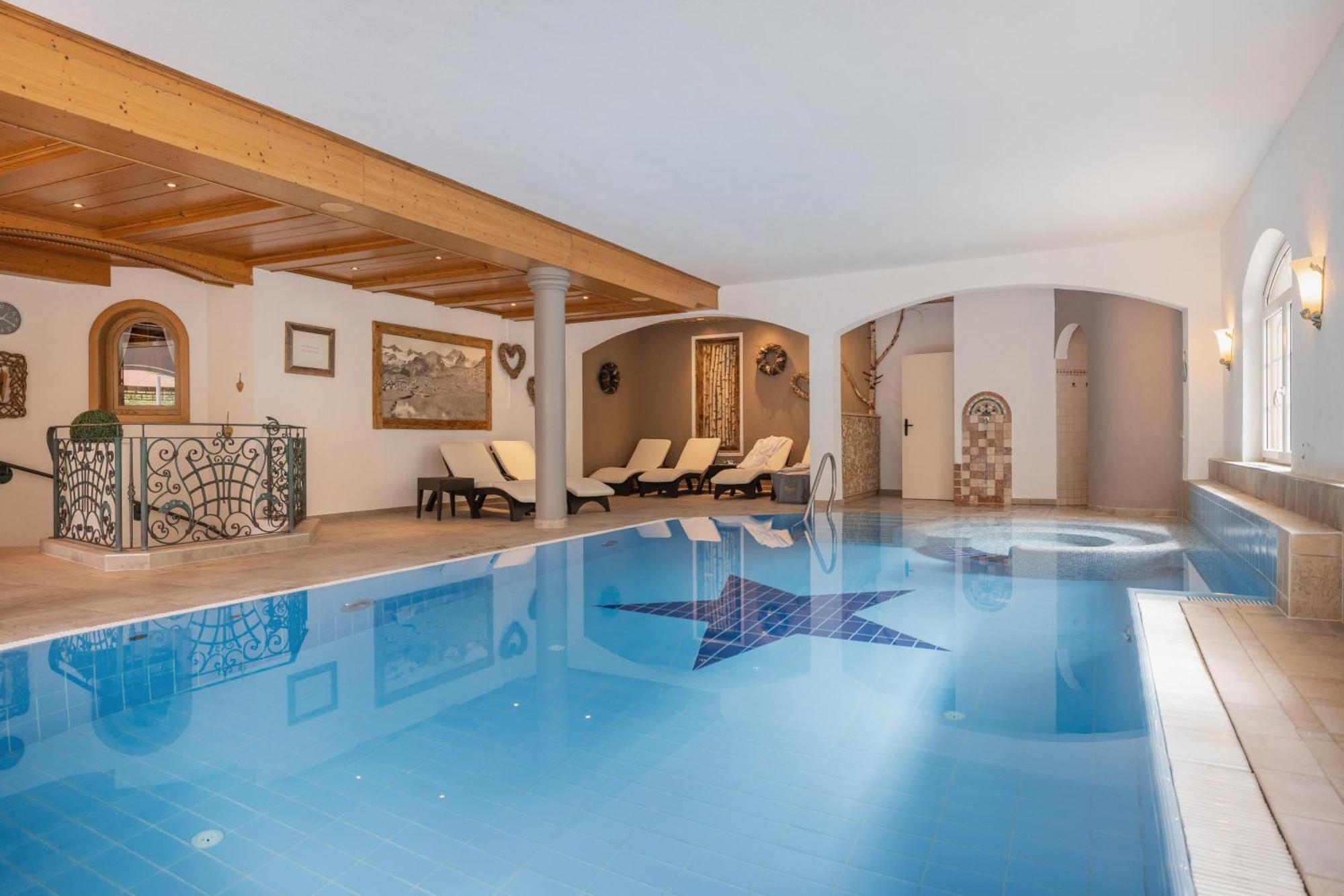 פולפמס Familien- & Vitalhotel Auenhof מראה חיצוני תמונה